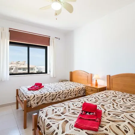 아파트 Apartament Of Sra. Da Rocha Beach In Torrejao 포르체스