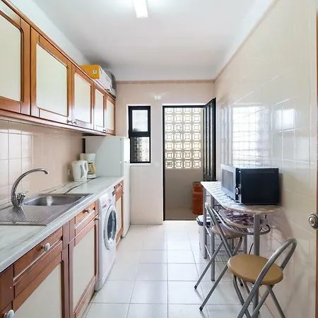 아파트 Apartament Of Sra. Da Rocha Beach In Torrejao *